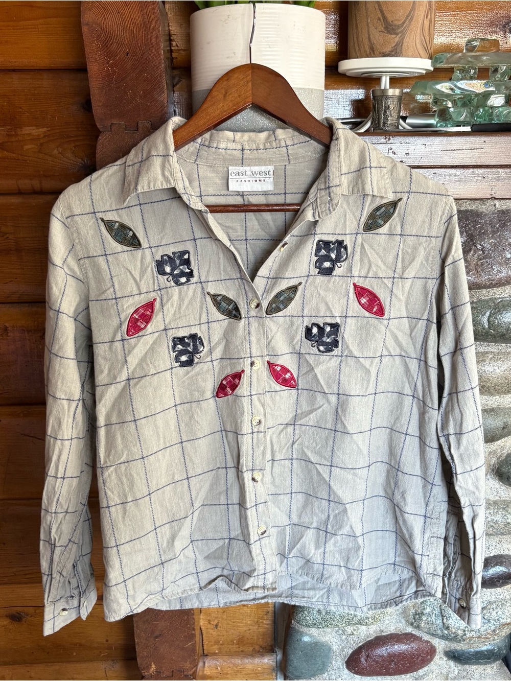 East West Button Up Shirt Womens M Vintage Embroidered Leafs Fall